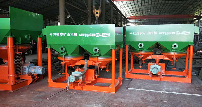 大型JT4型號鋸齒波跳汰機(jī)設(shè)備成品.jpg